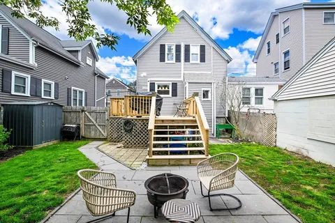 $379,900 | 136 Field Street, New Bedford, MA 02740