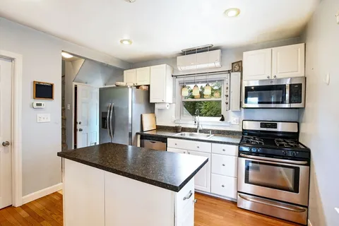 $379,900 | 136 Field Street, New Bedford, MA 02740