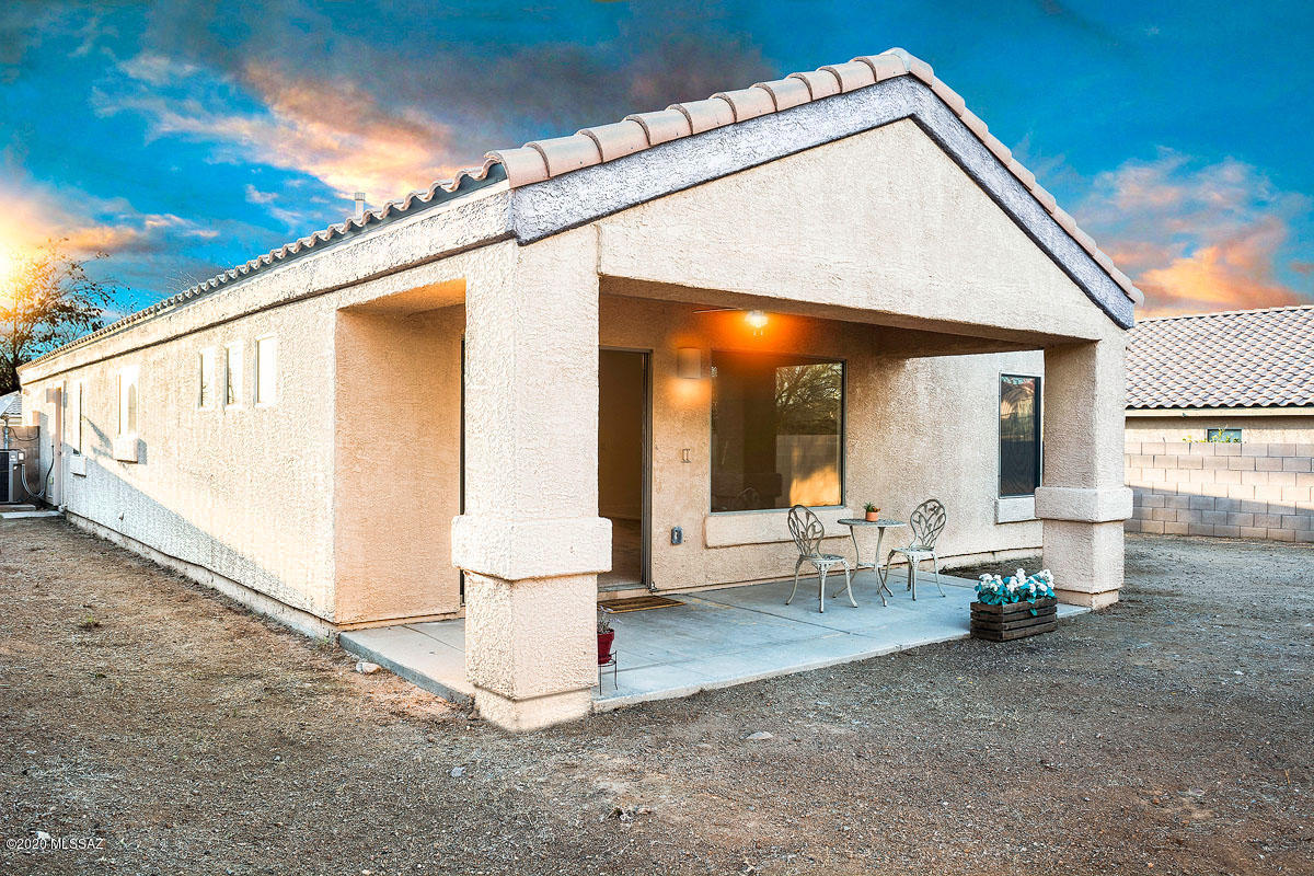 553 South Stone Bench Road Vail, AZ 85641 - Photo 23 of 27