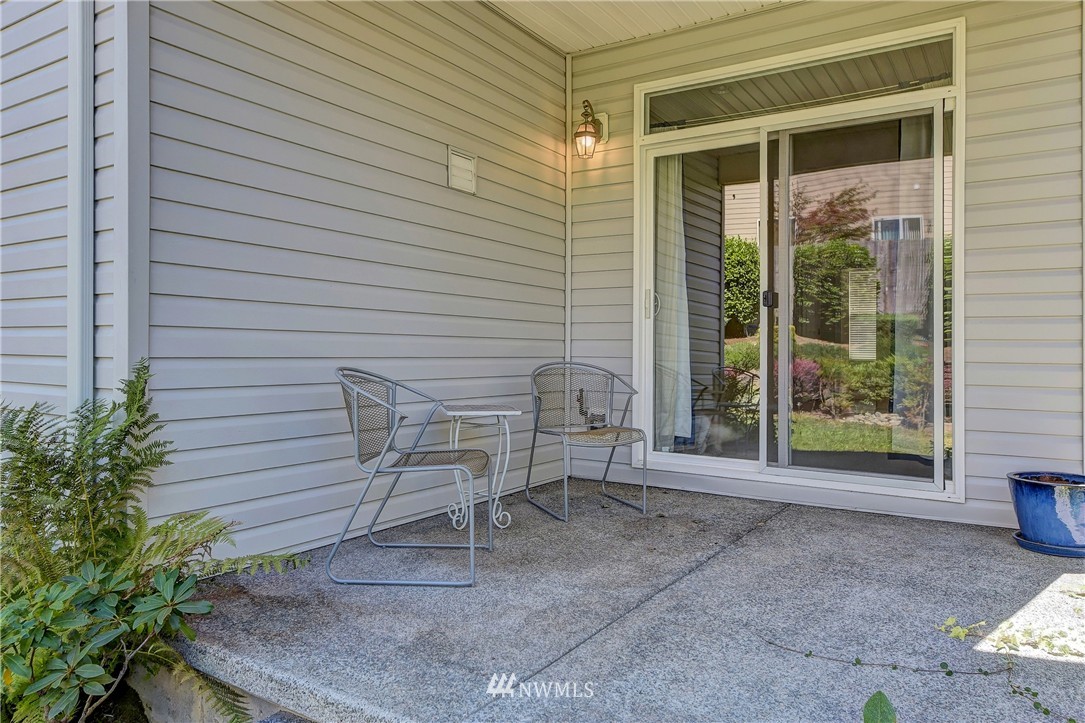 484 Field Place Northeast Renton, WA 98059 - Photo 19 of 22