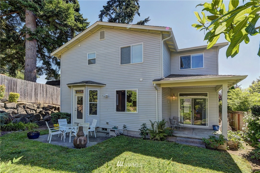 484 Field Place Northeast Renton, WA 98059 - Photo 20 of 22