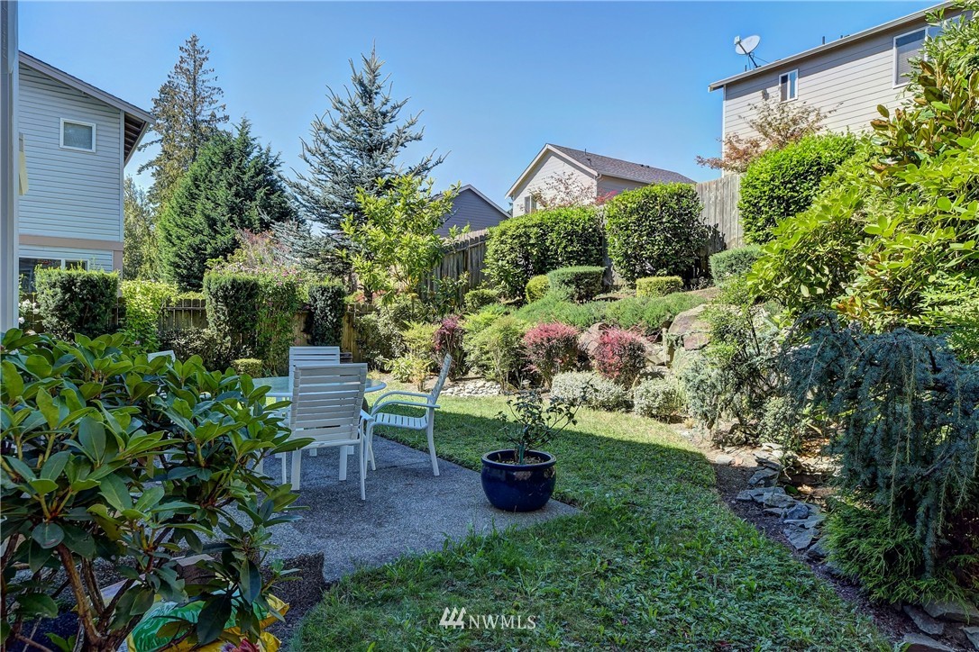 484 Field Place Northeast Renton, WA 98059 - Photo 21 of 22