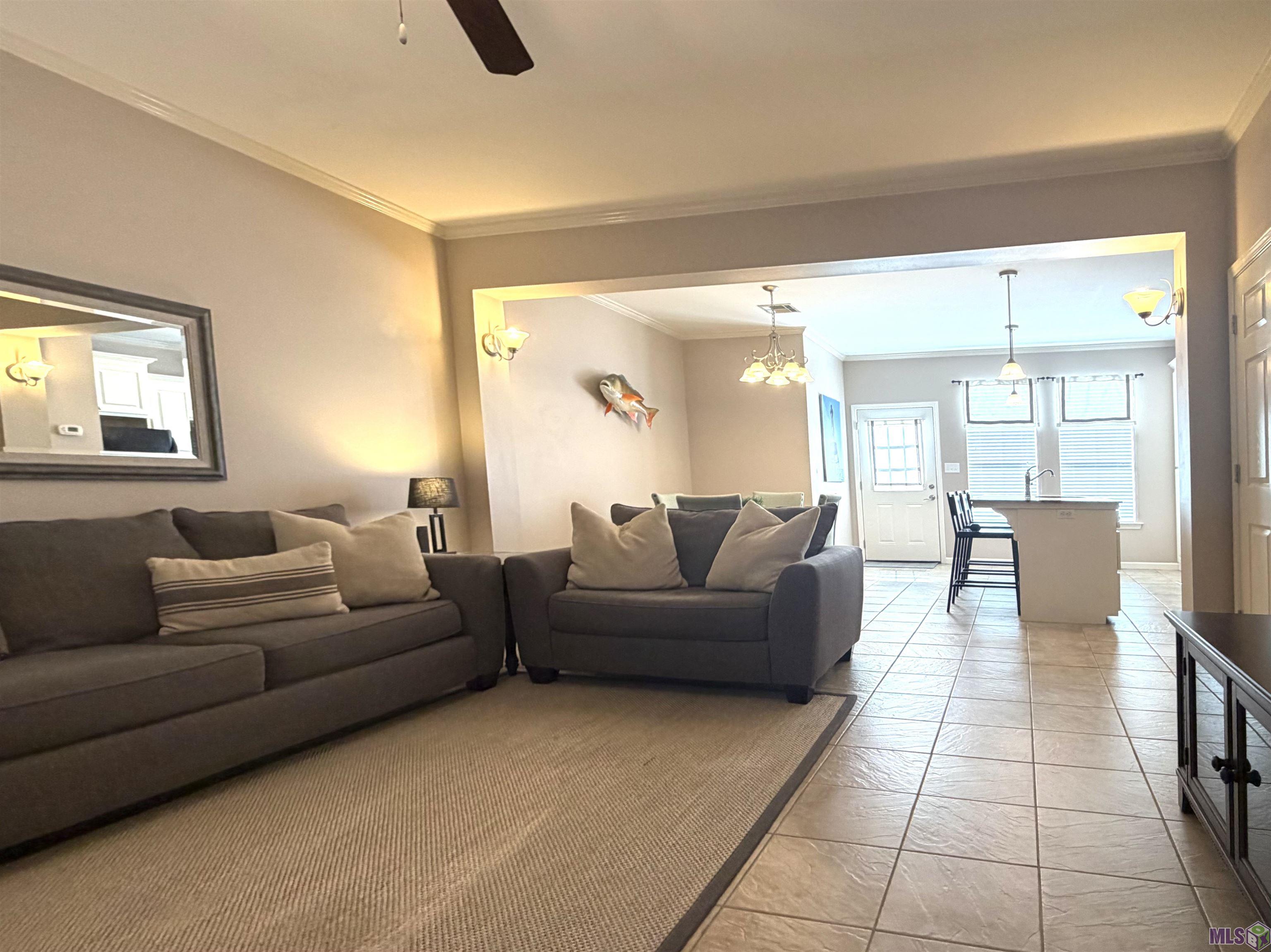 2403 Brightside Drive, Unit 19 Baton Rouge, LA 70820 - Photo 24 of 34 Comfy Sofa can stay