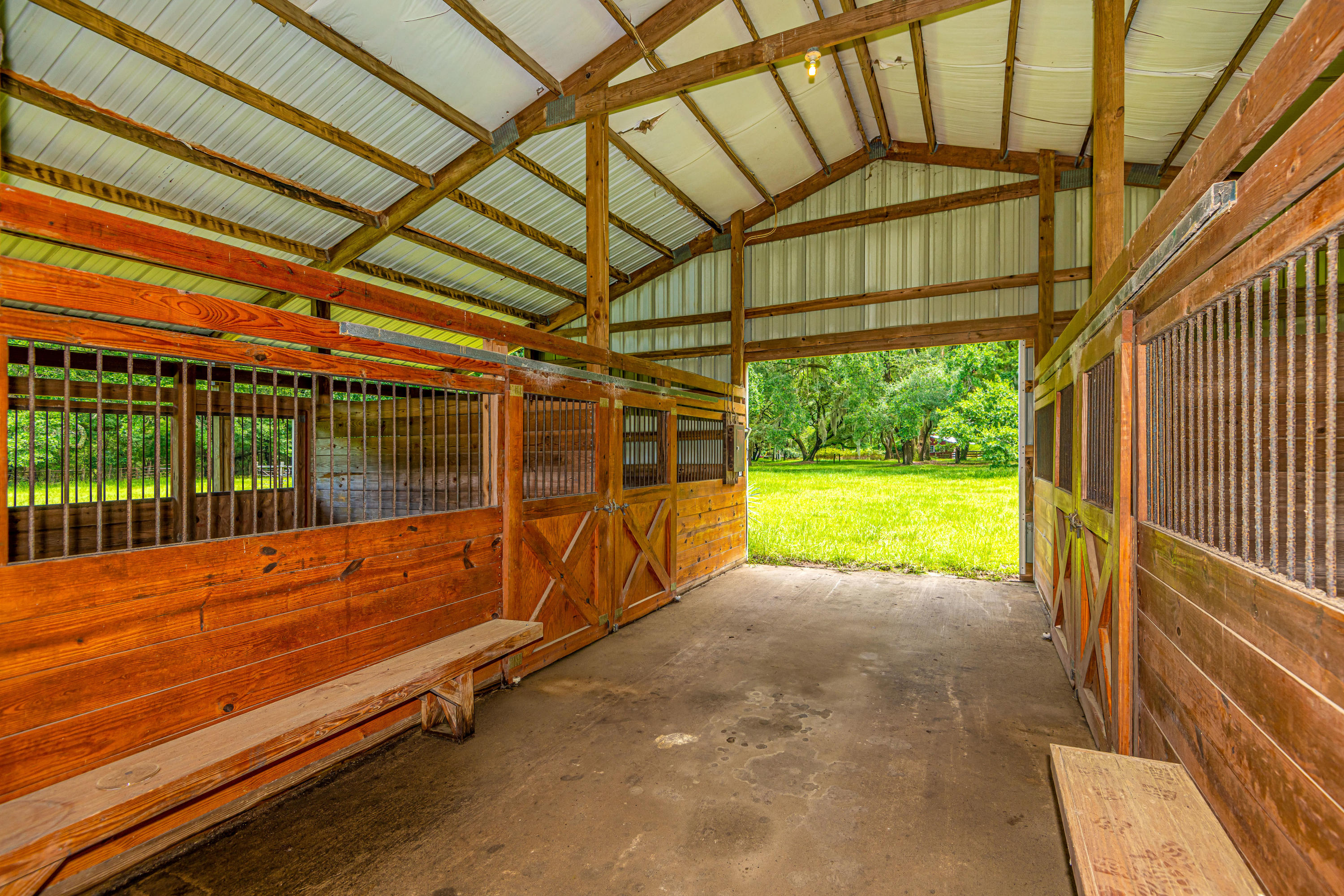 8202 Oyster Factory Road Edisto Island, SC 29438 - Photo 14 of 51 Crawford_Grounds51