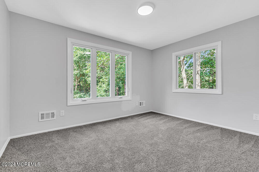 916 West Commodore Boulevard Jackson, NJ 08527 - Photo 18 of 28 026_dsc08376_352