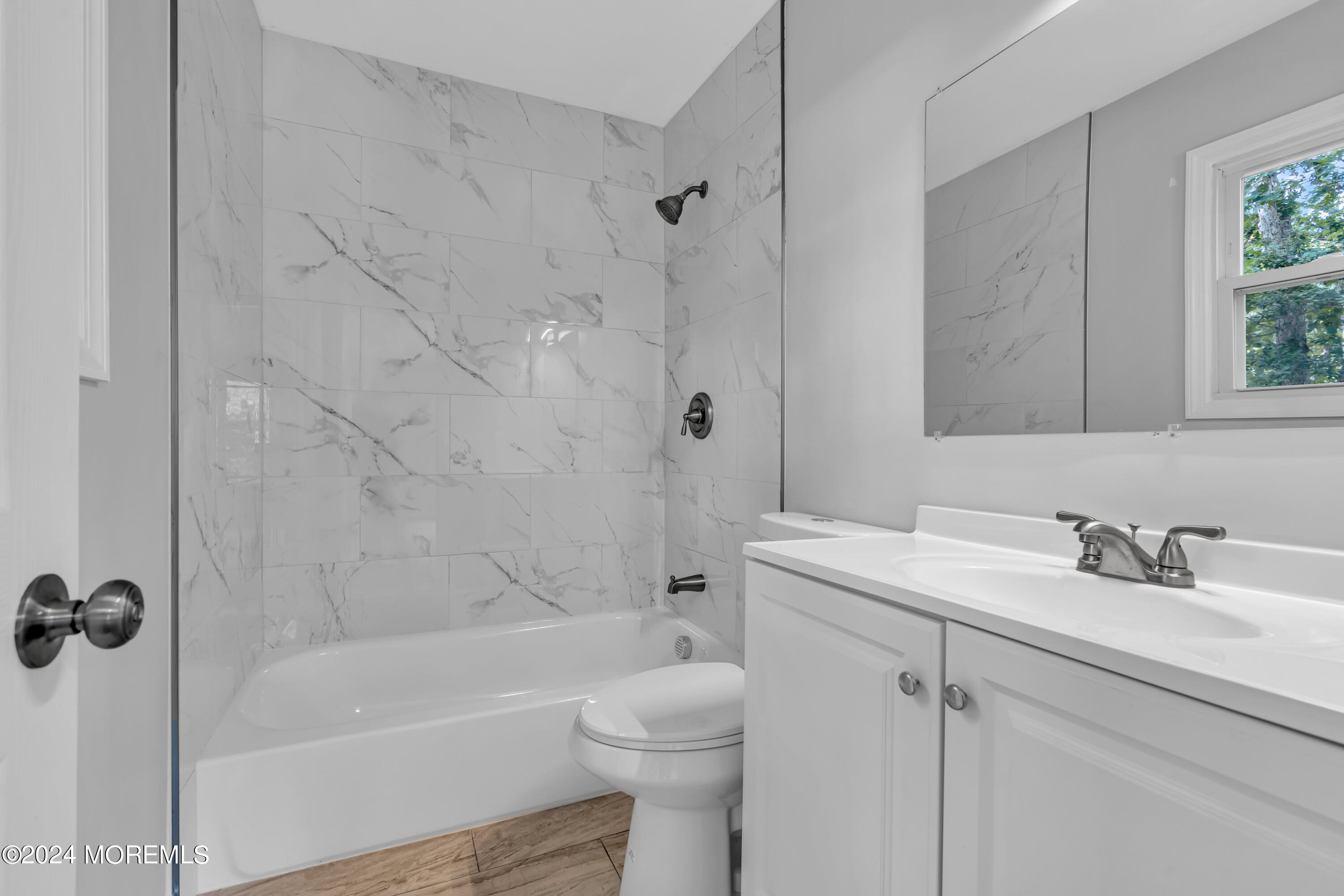 916 West Commodore Boulevard Jackson, NJ 08527 - Photo 22 of 28 dsc08366_241