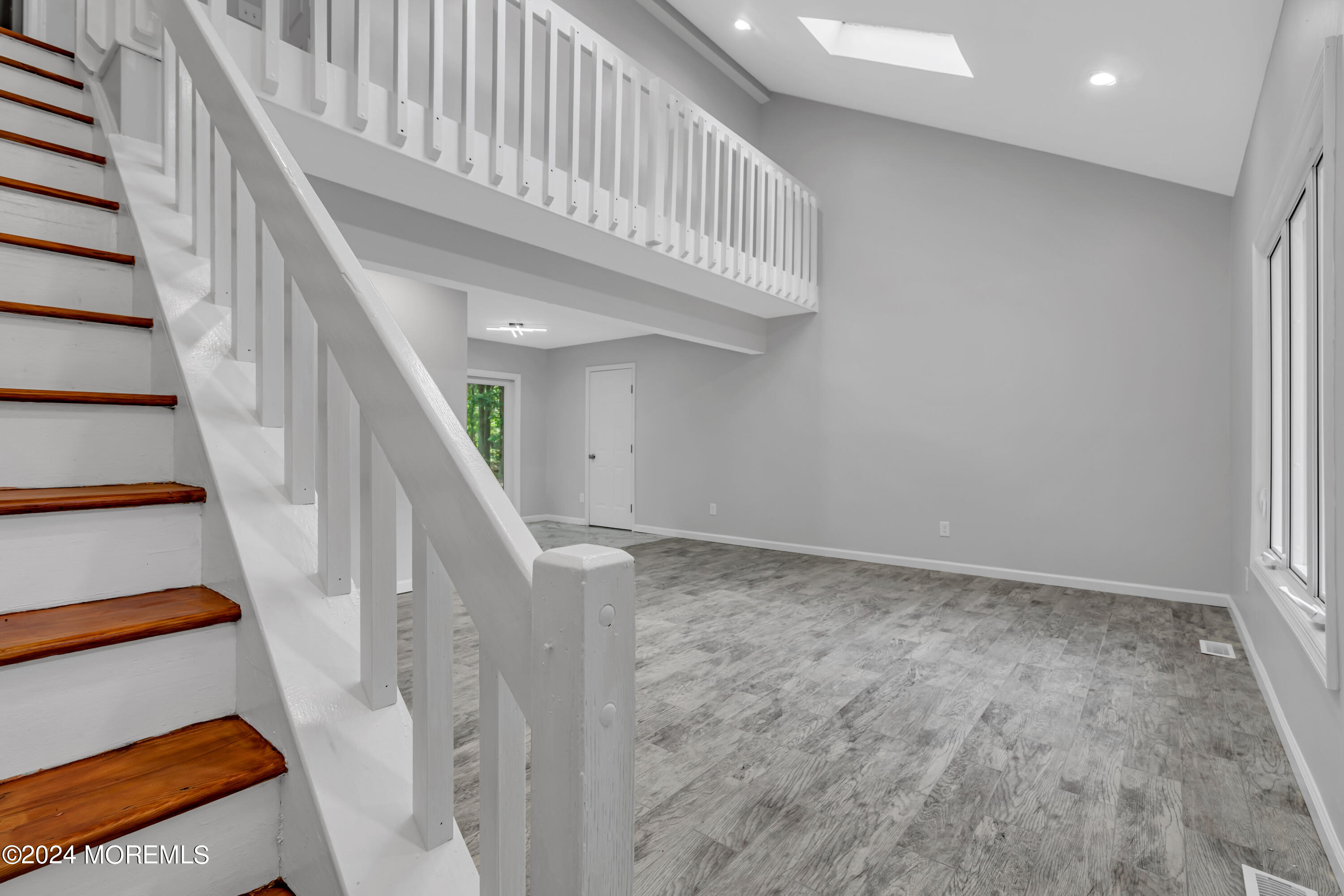 916 West Commodore Boulevard Jackson, NJ 08527 - Photo 5 of 28 dsc08271_651