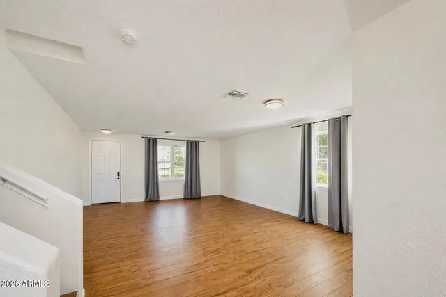 $3,000 | 1906 East Patrick Lane, Phoenix, AZ 85024