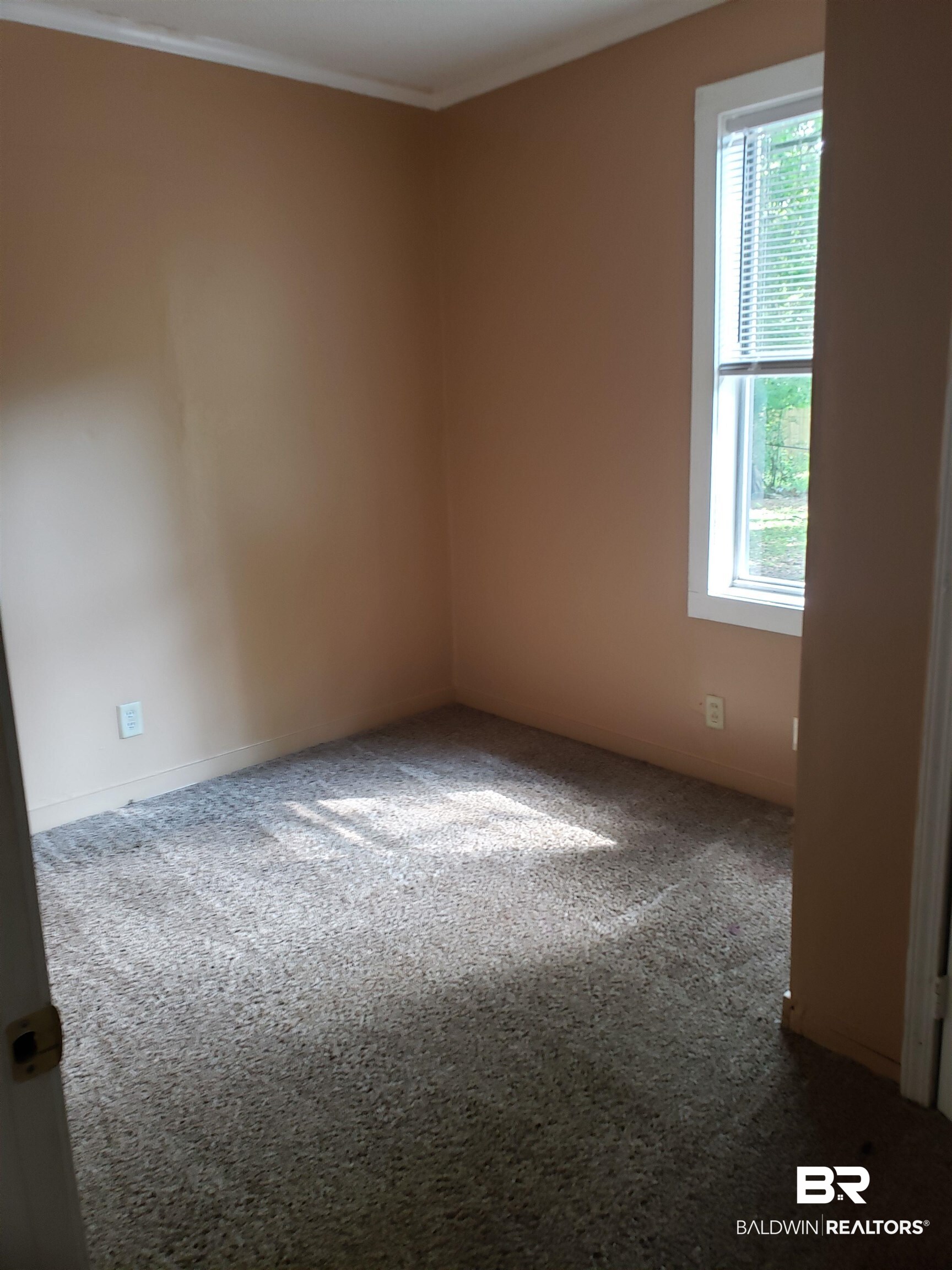 757 Opp Avenue Mobile, AL 36612 - Photo 9 of 10