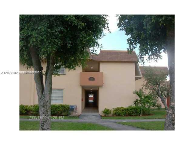 890 Southwest 129th Place, Unit 208 Miami, FL 33184 - Photo 3 of 5