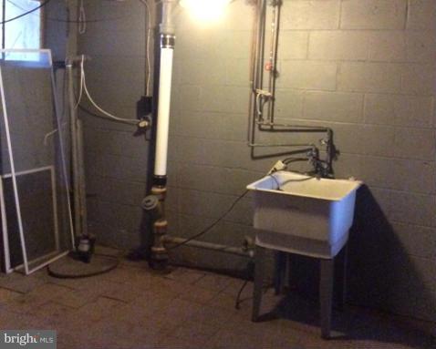 2802 Creston Road Baltimore, MD 21222 - Photo 17 of 20 Basement