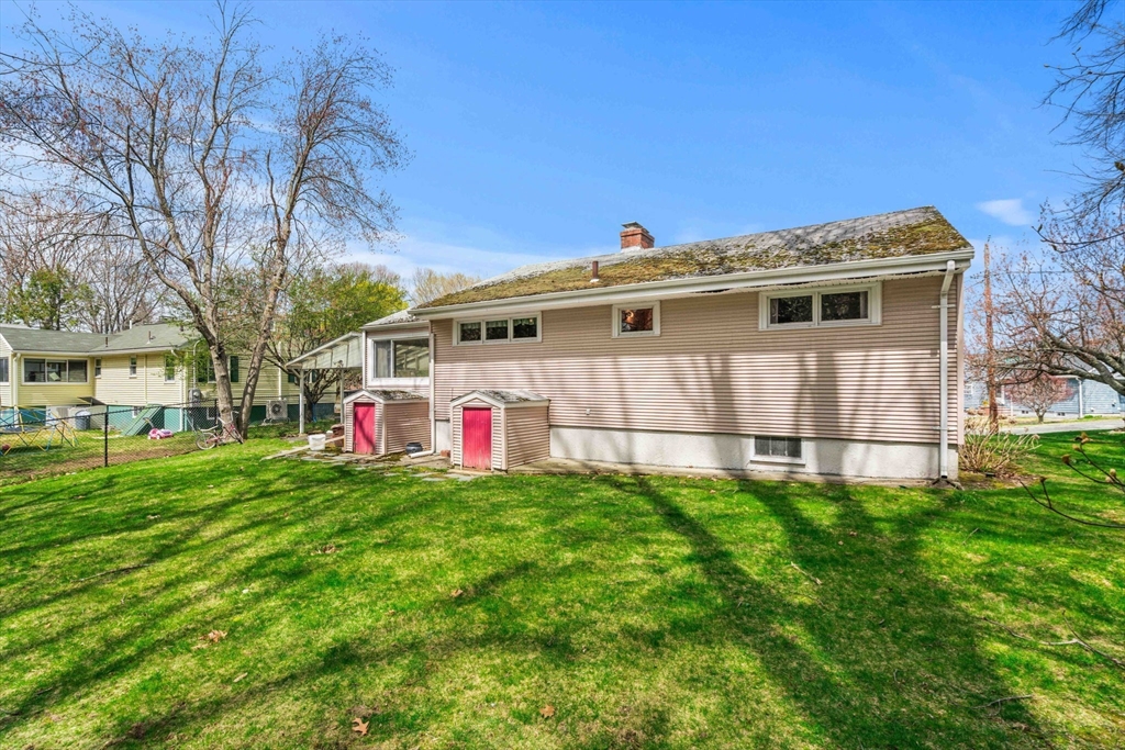 14 Wilson Road Wakefield, MA 01880 - Photo 18 of 22