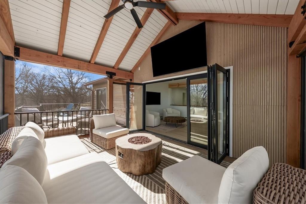 22500 Lakeview Point Vassar, KS 66543 - Photo 11 of 59