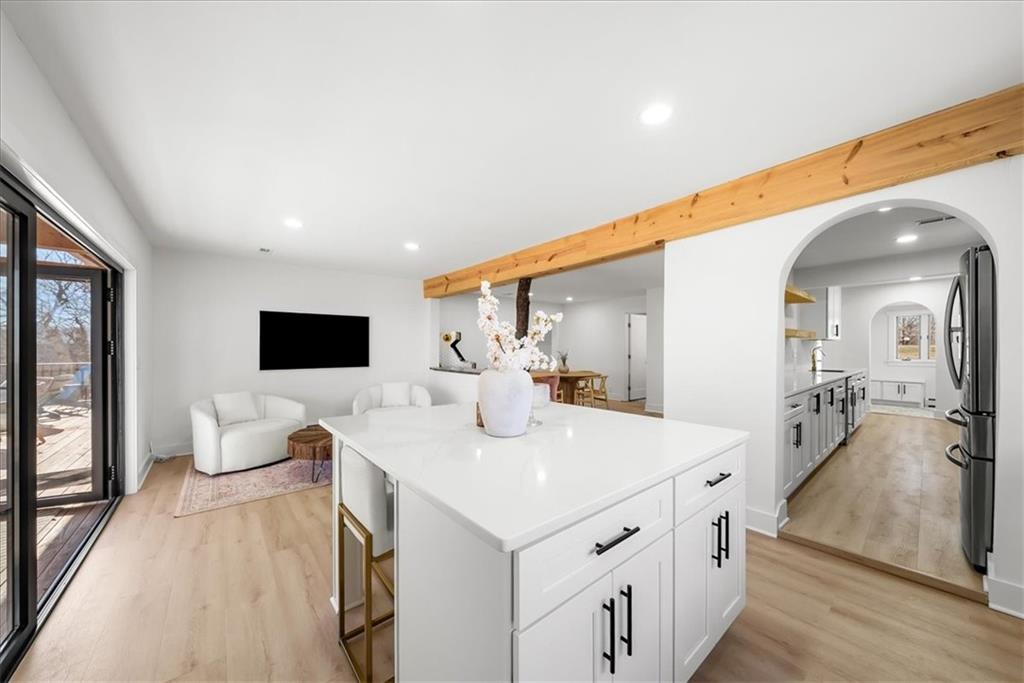 22500 Lakeview Point Vassar, KS 66543 - Photo 14 of 59