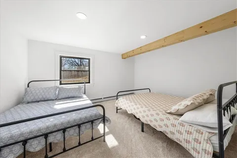 $1,200,000 | 22500 Lakeview Point, Vassar, KS 66543