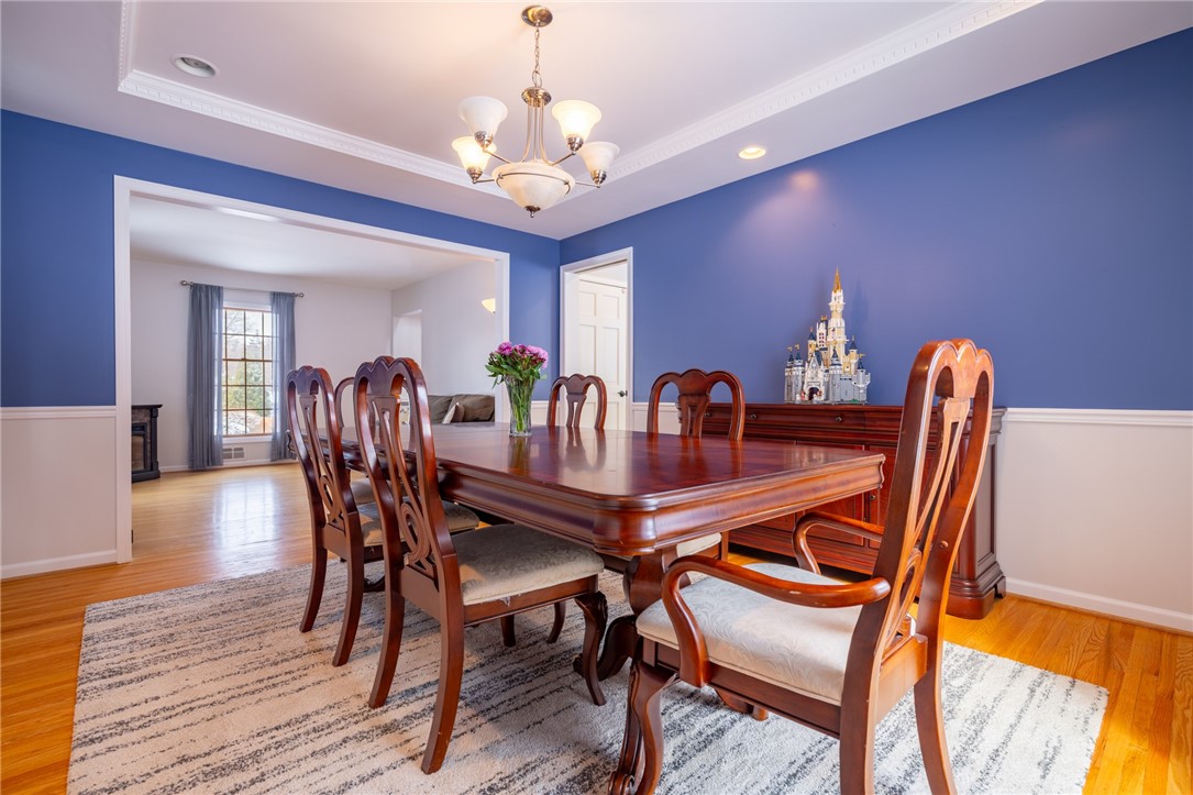 42 Bromley Road Pittsford, NY 14534 - Photo 13 of 50