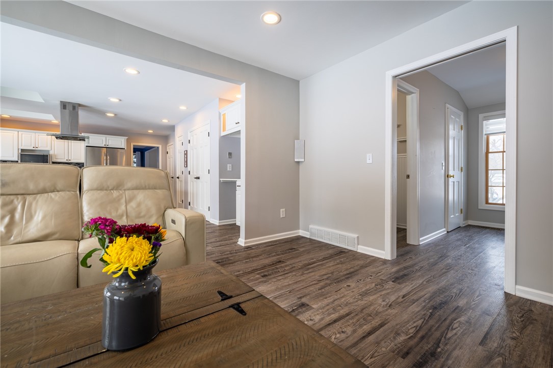 42 Bromley Road Pittsford, NY 14534 - Photo 28 of 50