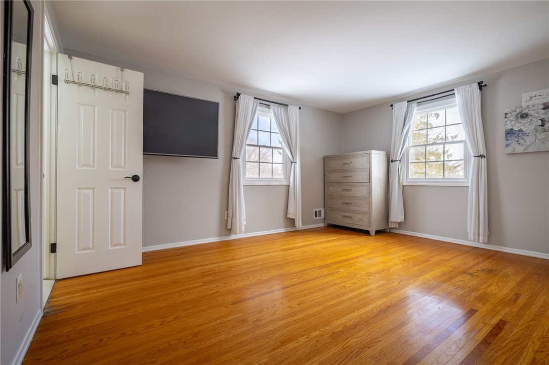 42 Bromley Road Pittsford, NY 14534 - Photo 36 of 50