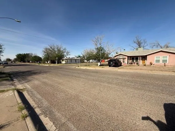 $31,200 | 601 South Franklin Avenue, Monahans, TX 79756