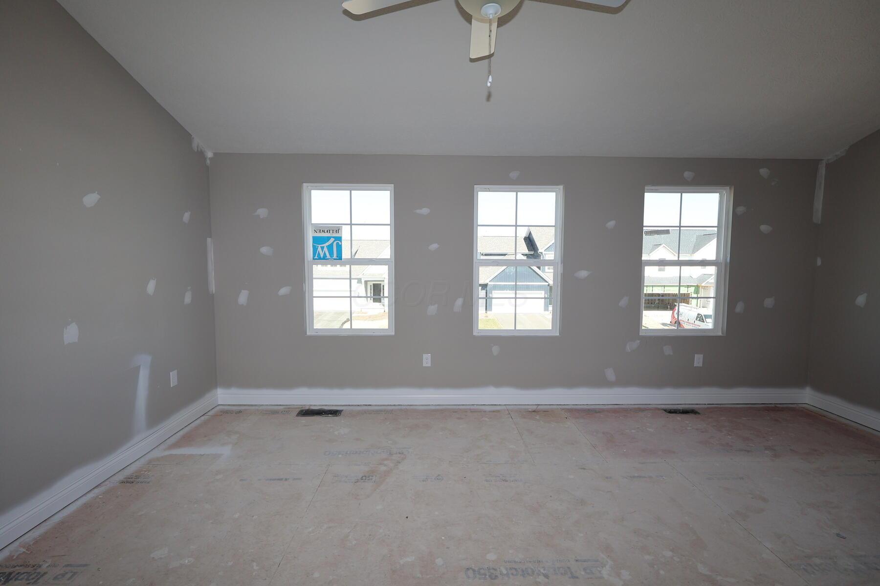 365 Cherry Hills Road Commercial Point, OH 43116 - Photo 10 of 20 Owner's Bedroom