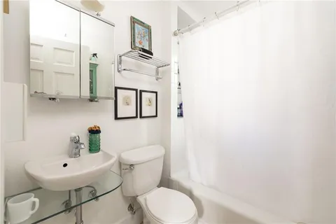 $315,000 | 589 Auburn Avenue Northeast, Unit D, Atlanta, GA 30312