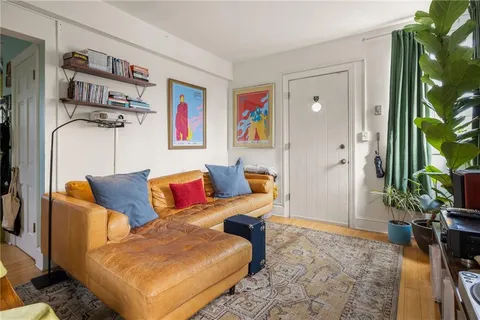 $315,000 | 589 Auburn Avenue Northeast, Unit D, Atlanta, GA 30312