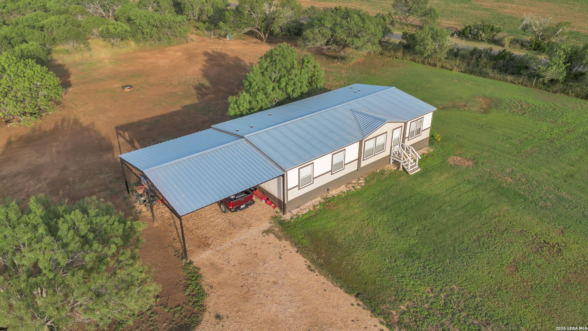 20 Brite Road Pleasanton, TX 78064 - Photo 4 of 26