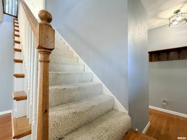 $382,500 | 1432 West Grandridge Court, Dunlap, IL 61525