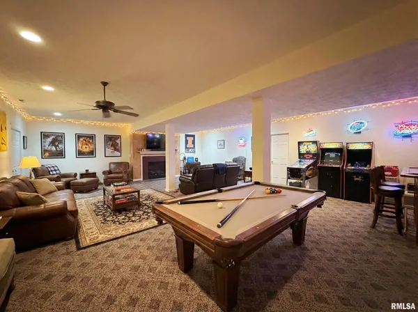 $382,500 | 1432 West Grandridge Court, Dunlap, IL 61525