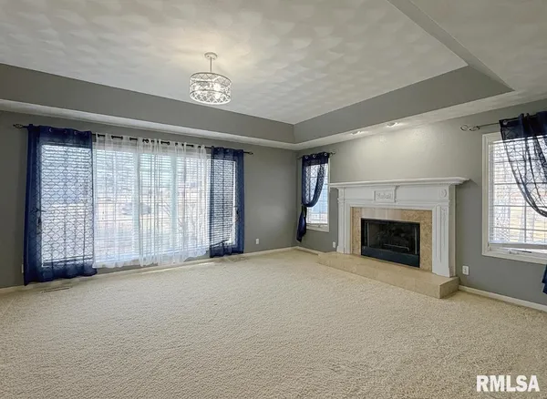 $382,500 | 1432 West Grandridge Court, Dunlap, IL 61525
