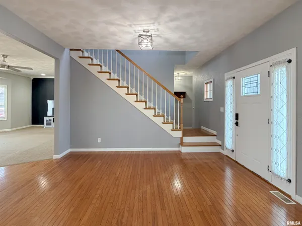 $382,500 | 1432 West Grandridge Court, Dunlap, IL 61525