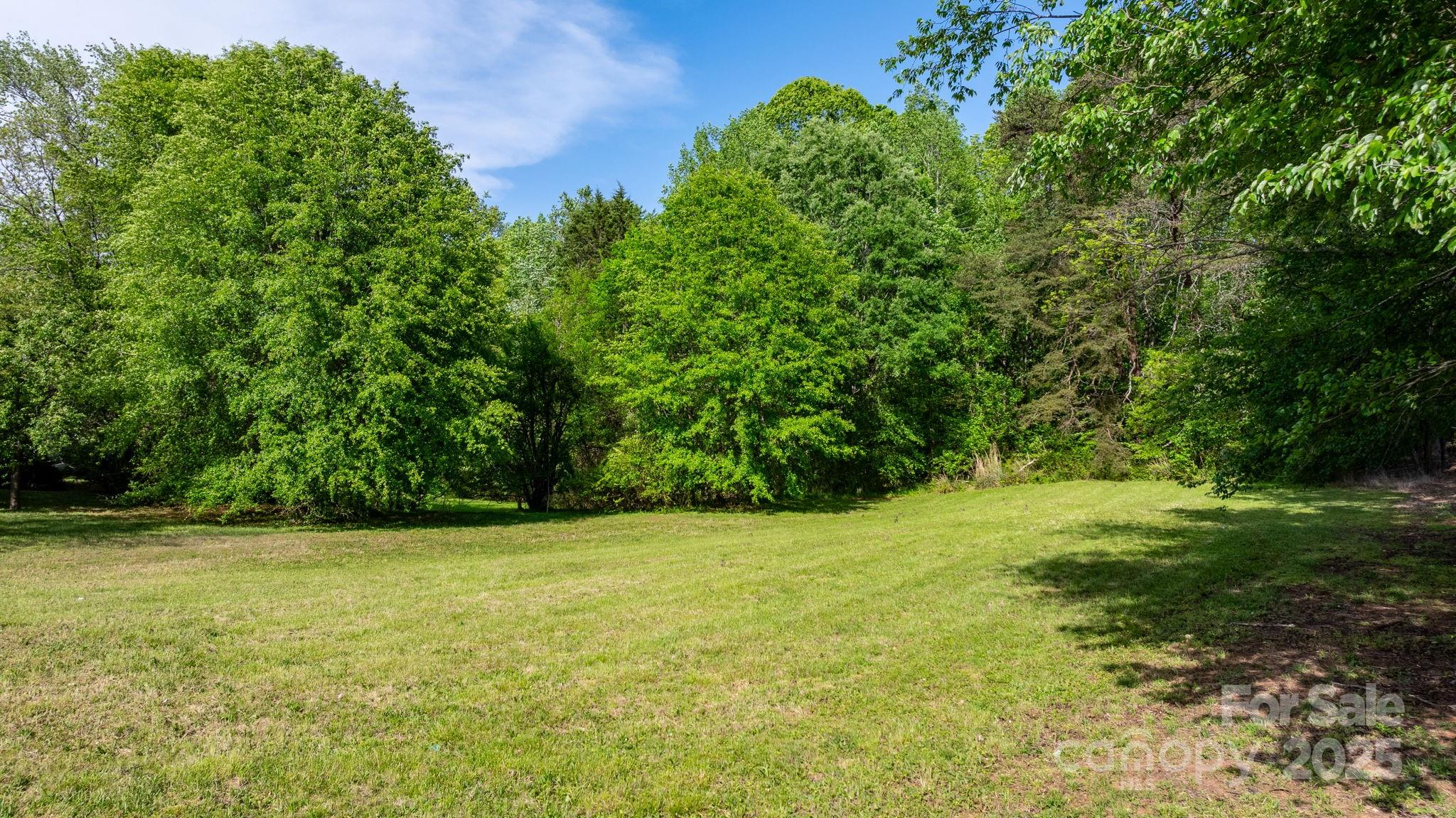 2758 Startown Road Newton, NC 28658 - Photo 2 of 10