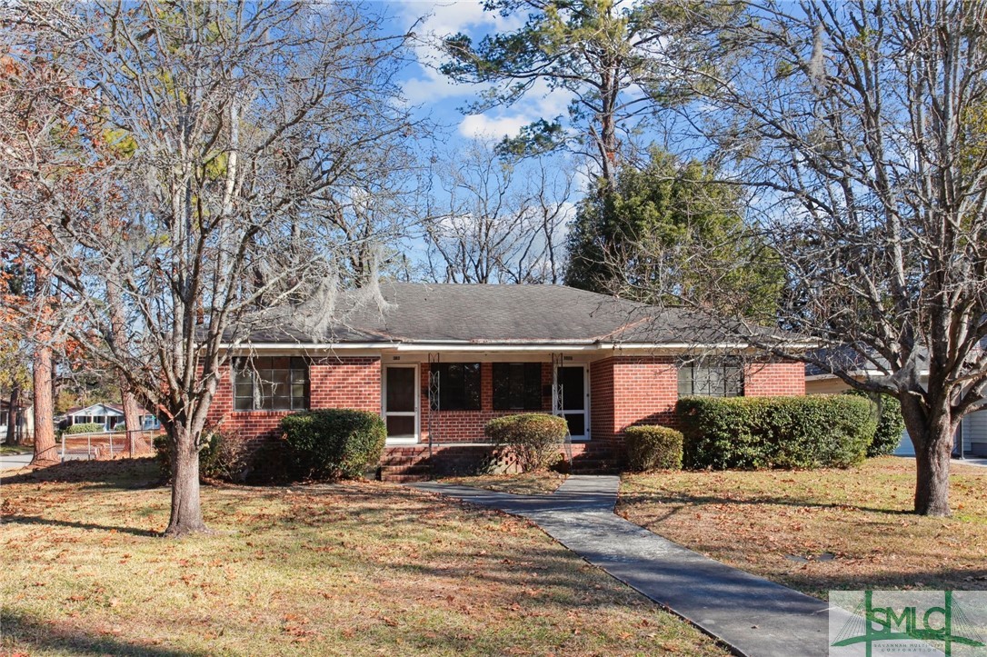 302 Brandywine Road Savannah, GA 31405 - Photo 1 of 21