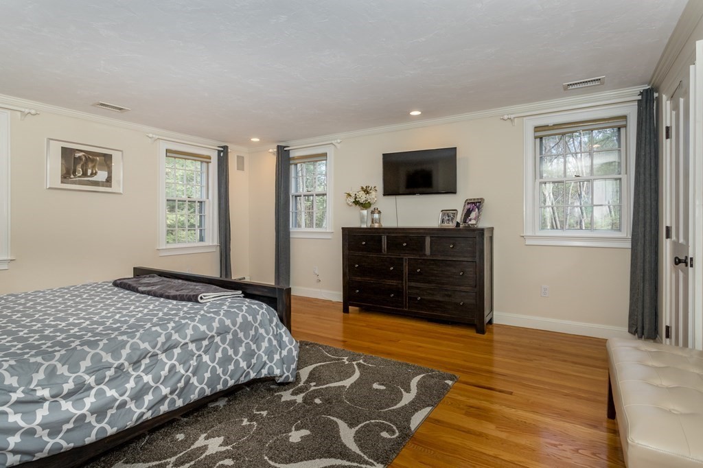 54 Cider Mill Road Sudbury, MA 01776 - Photo 15 of 36