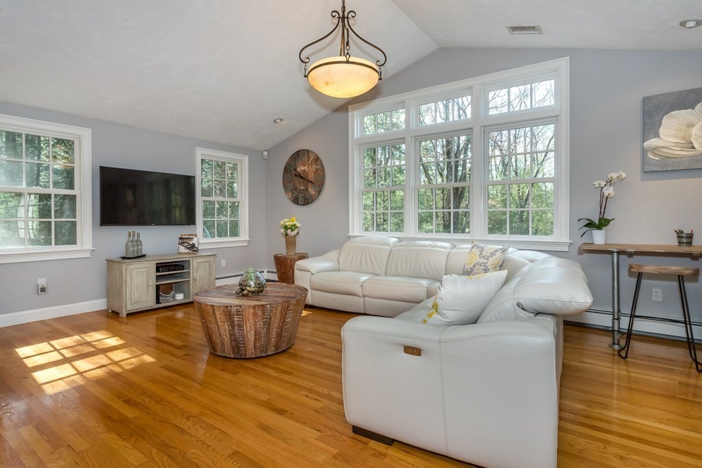 54 Cider Mill Road Sudbury, MA 01776 - Photo 9 of 36