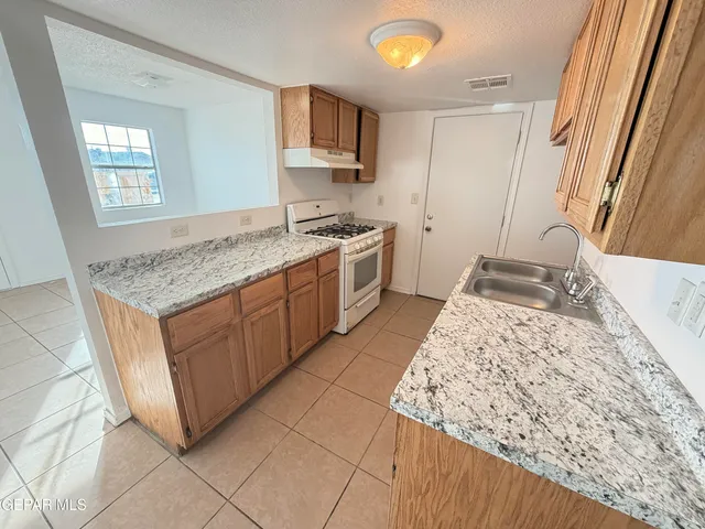 $161,000 | 10268 Valle Del Sol Drive, El Paso, TX 79924