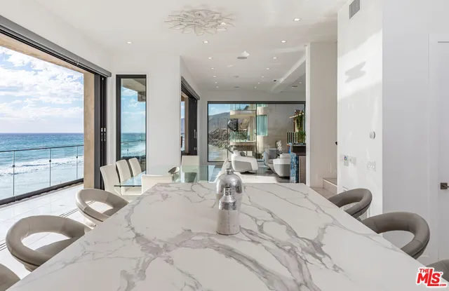 $10,995,000 | 11350 Pacific Coast Highway, Malibu, CA 90265