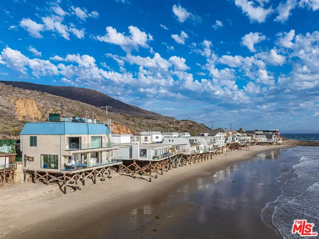 $10,995,000 | 11350 Pacific Coast Highway, Malibu, CA 90265