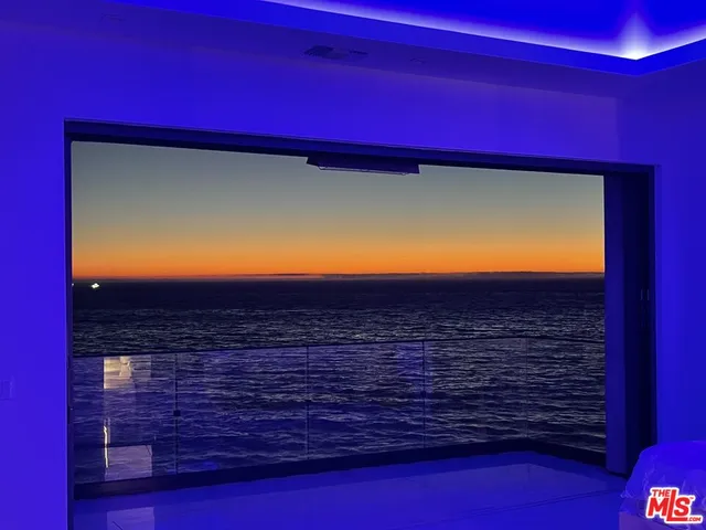 $10,995,000 | 11350 Pacific Coast Highway, Malibu, CA 90265
