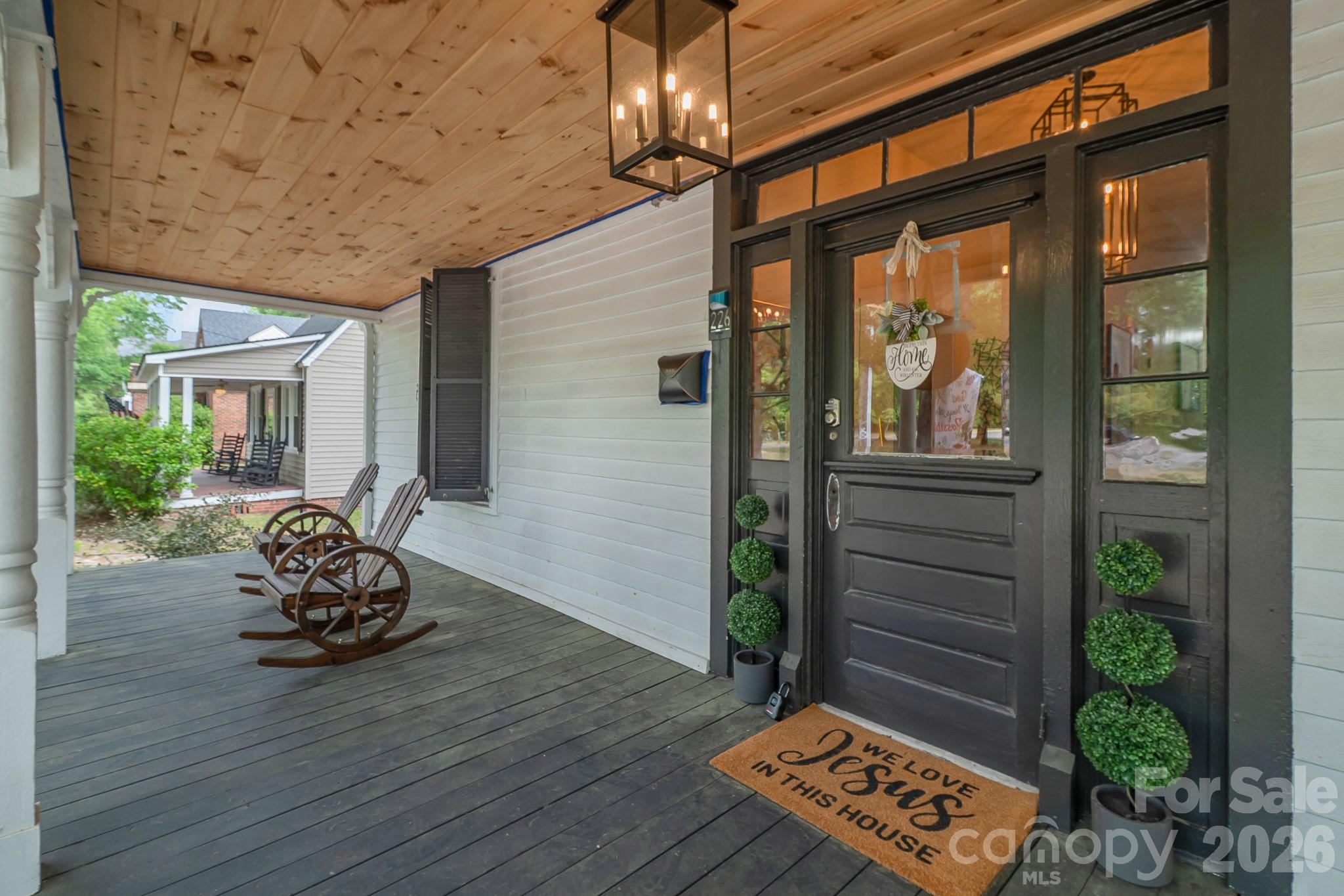 226 Huger Street Cheraw, SC 29520 - Photo 3 of 43
