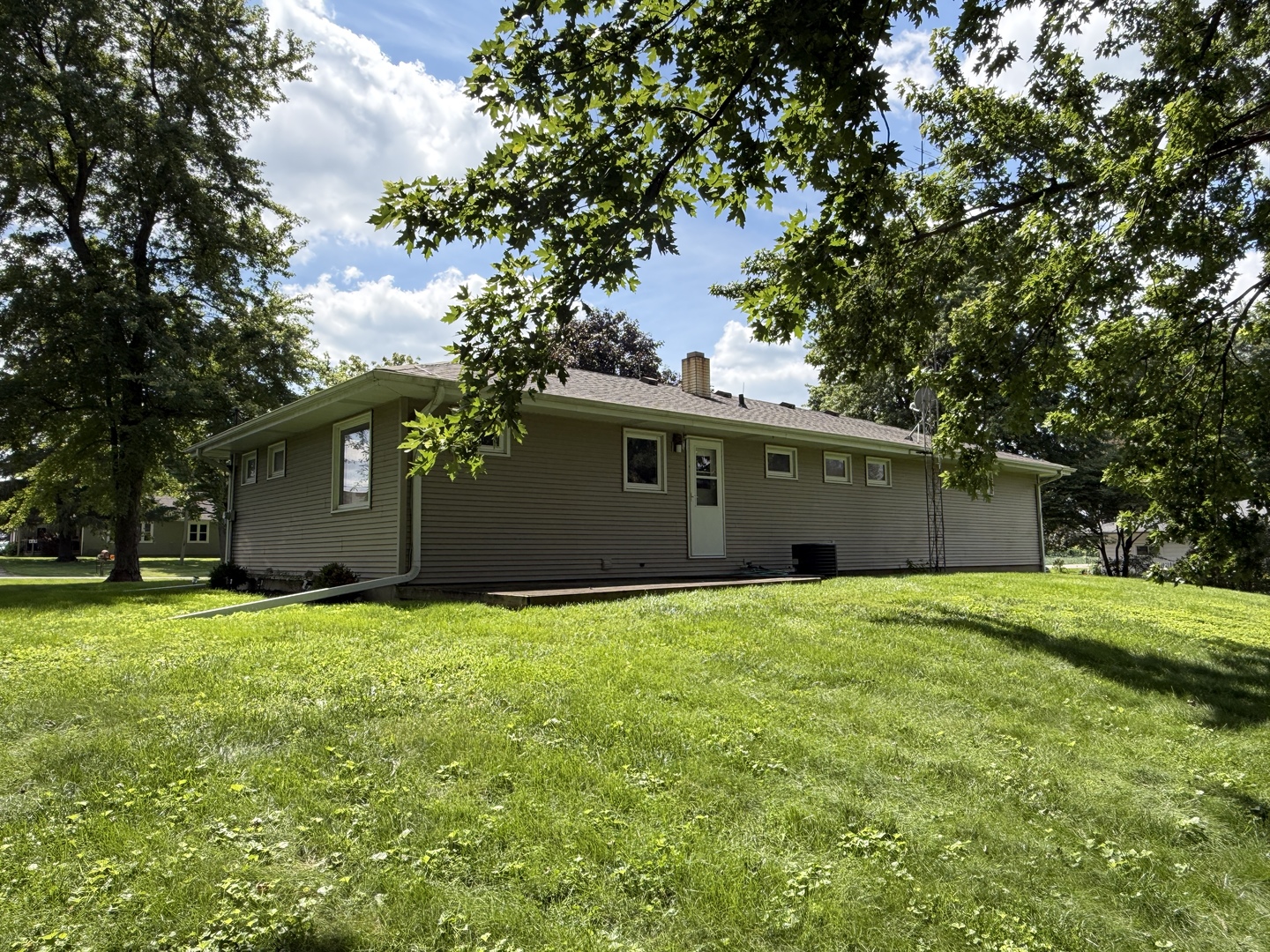 606 West Main Street Sublette, IL 61367 - Photo 2 of 18 Gallery Image 2