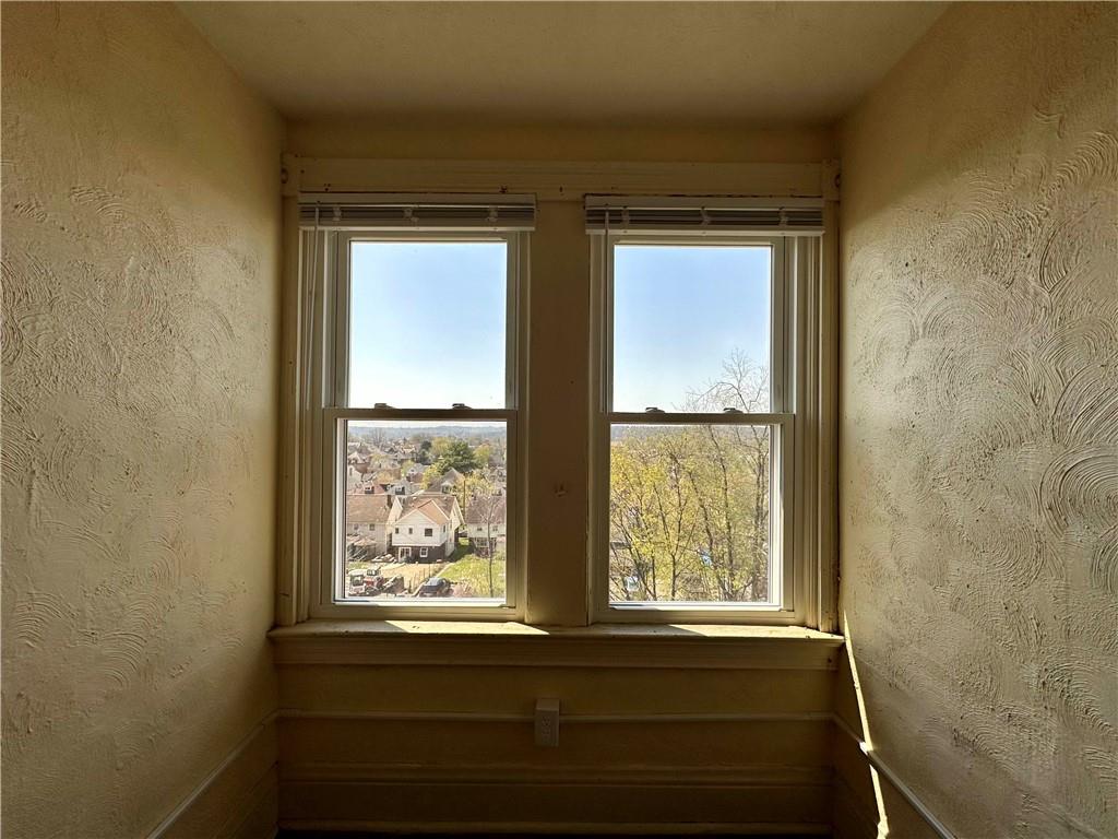 545 Forest Avenue Pittsburgh, PA 15202 - Photo 15 of 26 a view of an empty room with two windows