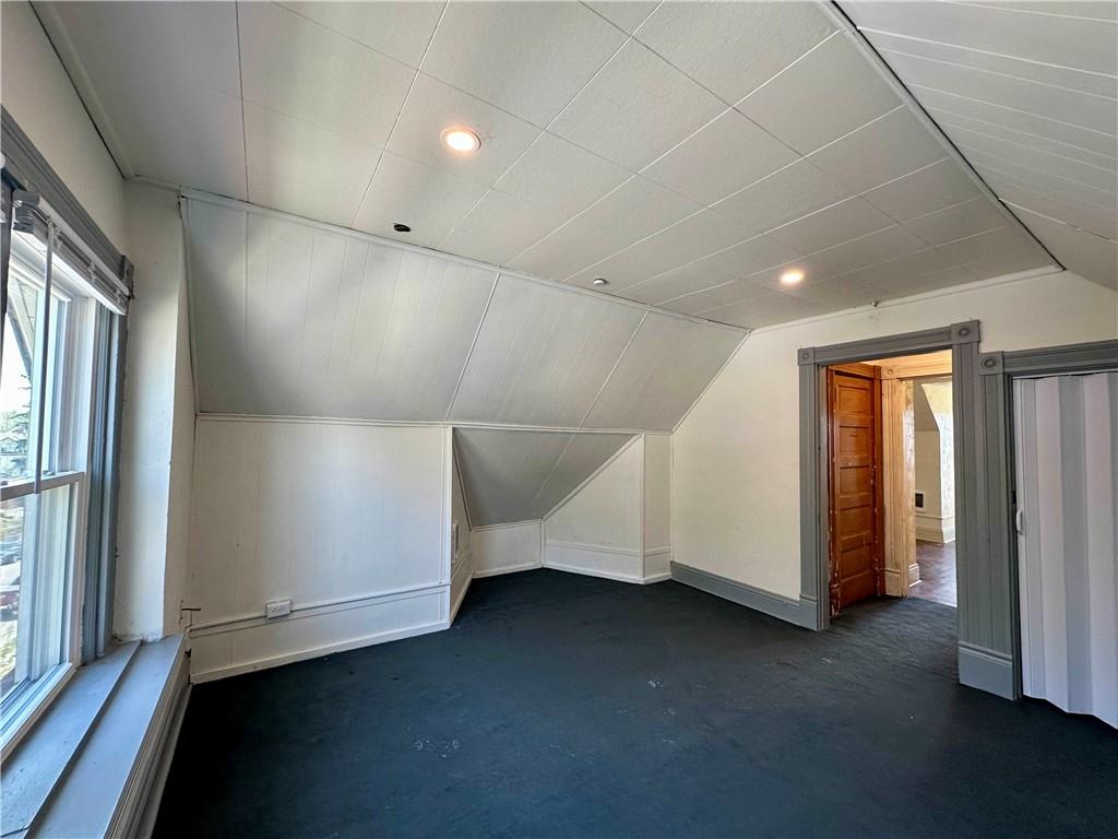 545 Forest Avenue Pittsburgh, PA 15202 - Photo 22 of 26 a view of an empty room with a window