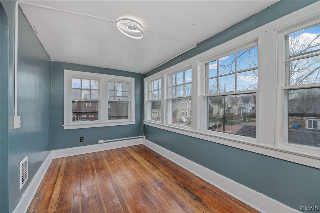 44 Wabash Street Rochester, NY 14609 - Photo 23 of 27