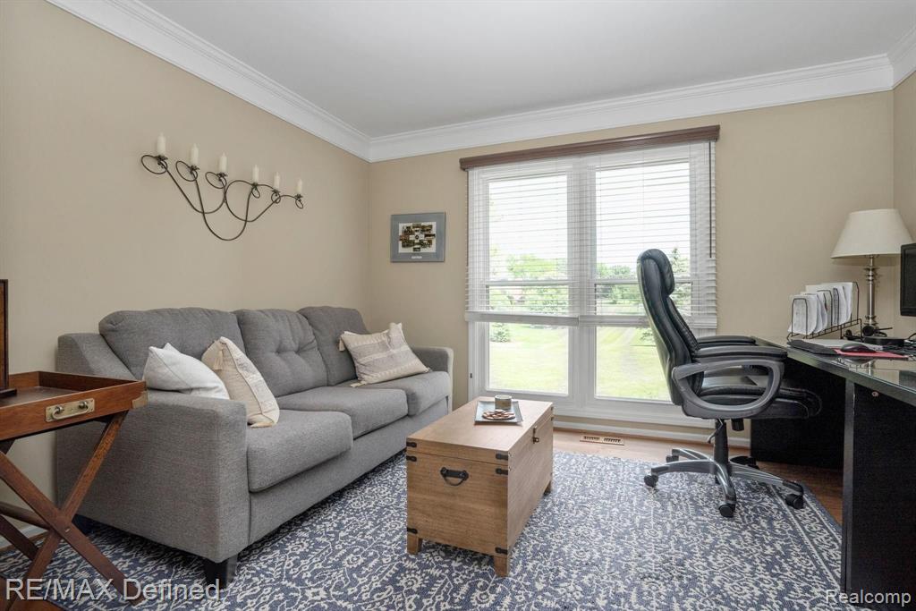 1644 Devonwood Drive Rochester Hills, MI 48306 - Photo 23 of 56