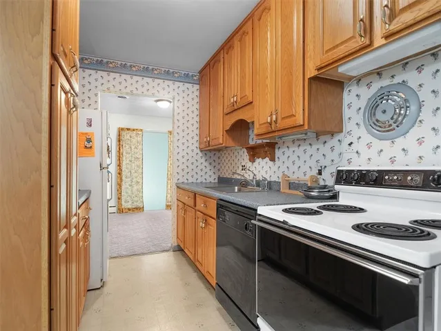 $190,000 | 5930 East Henrietta Road, Rush, NY 14543