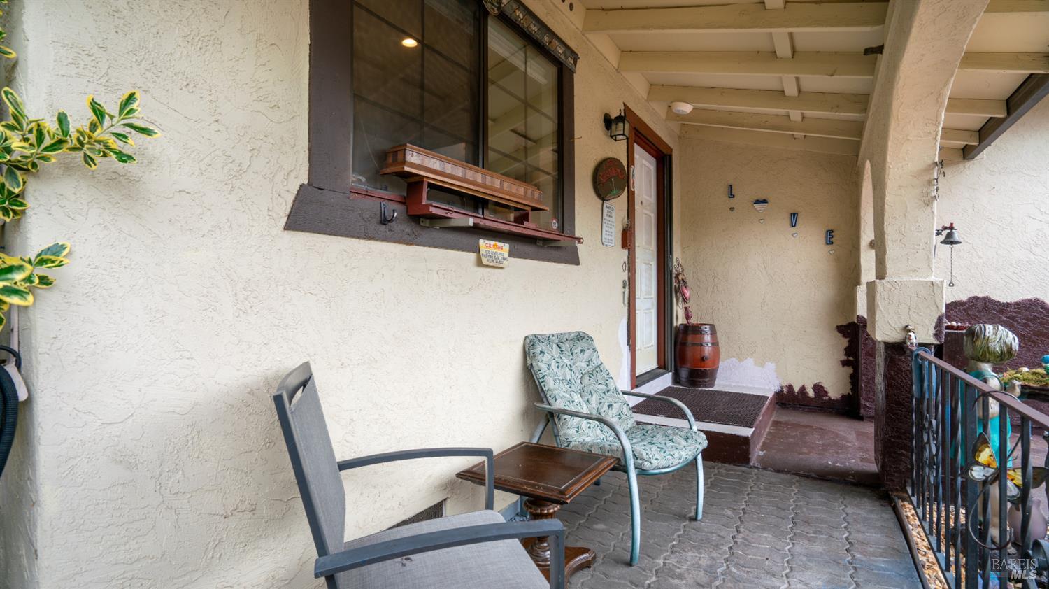 919 Hacienda Circle Rohnert Park, CA 94928 - Photo 4 of 24