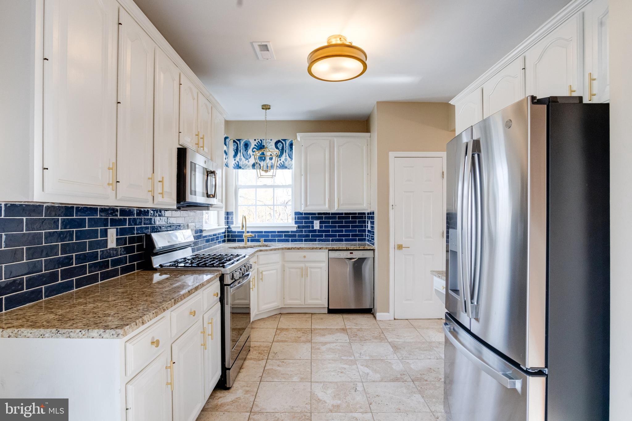 5032 Springhouse Circle Baltimore, MD 21237 - Photo 20 of 93