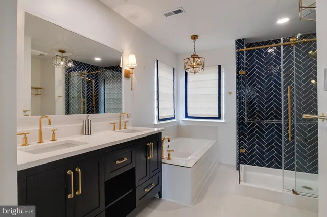 $495,000 | 5032 Springhouse Circle, Baltimore, MD 21237