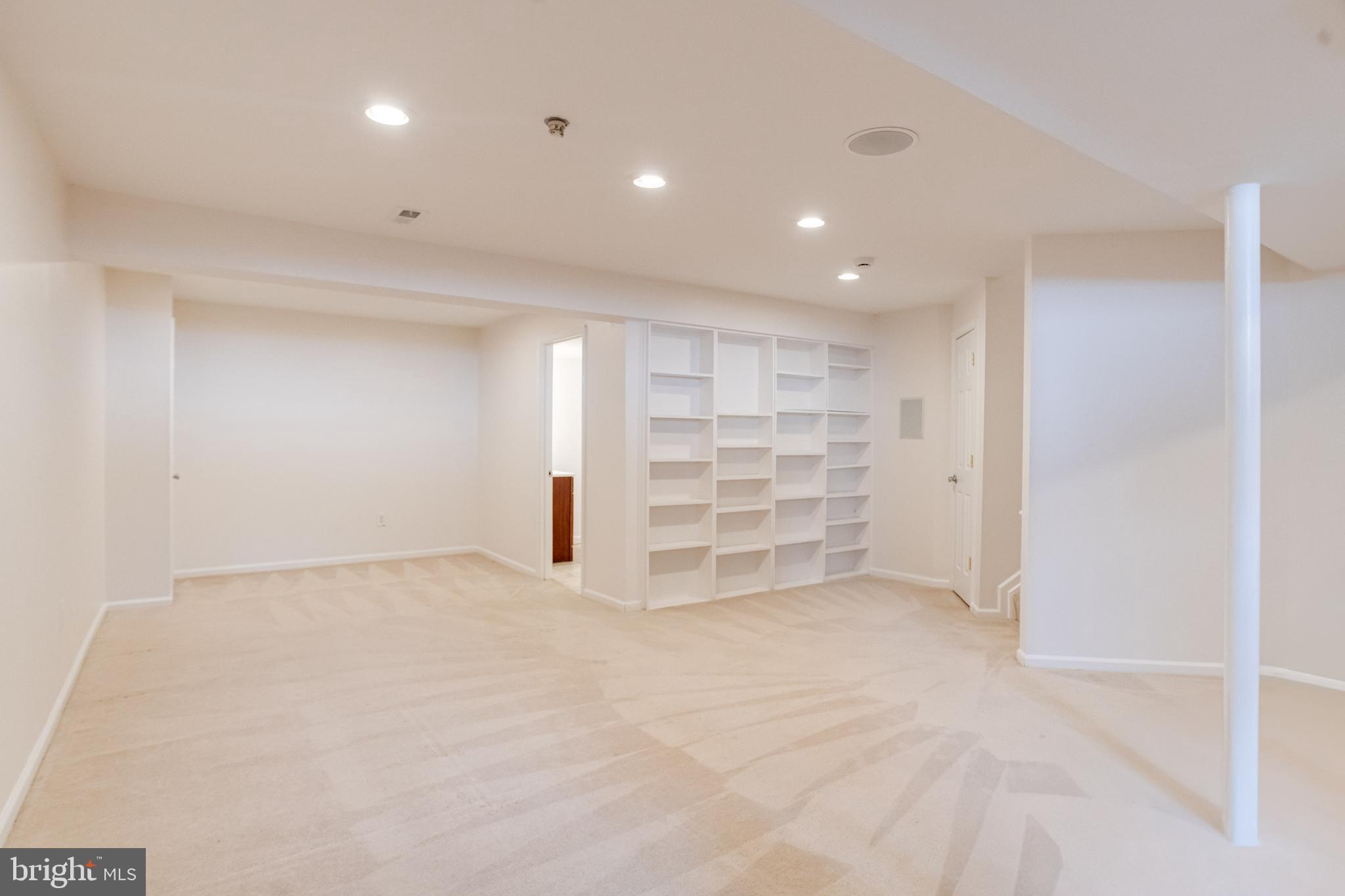 5032 Springhouse Circle Baltimore, MD 21237 - Photo 65 of 93